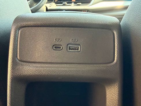 Used 2025 Chevrolet Trax LT w/ Driver Confidence Package FWD image 16