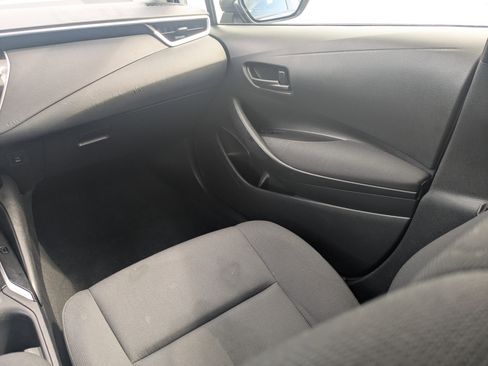 Used 2023 Toyota Corolla LE image 19