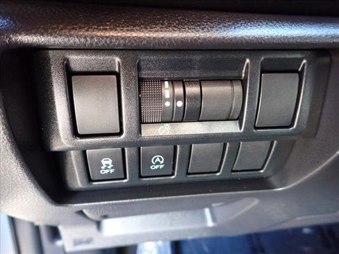 Certified 2023 Subaru Crosstrek 2.0i Premium image 18