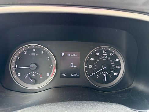 Used 2019 Hyundai Tucson Value image 12