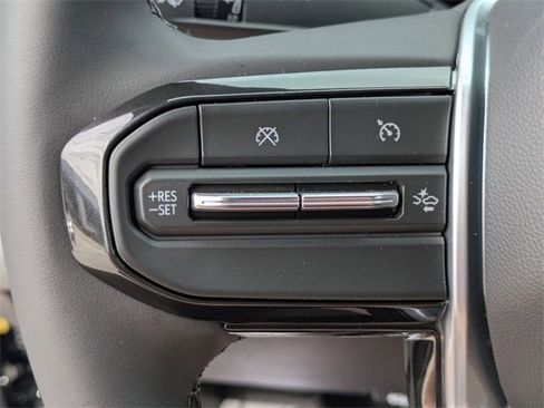 New 2026 Chevrolet Colorado ZR2 w/ Technology Package image 14