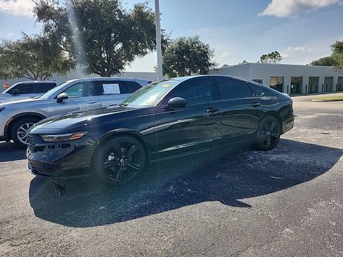 Used 2023 Honda Accord Sport image 8