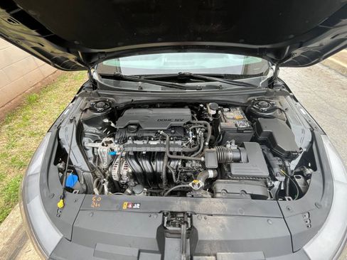 Used 2025 Kia K4 LXS image 31