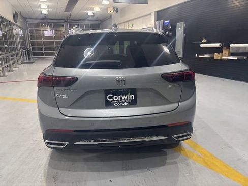 Used 2025 Buick Envision Preferred image 7