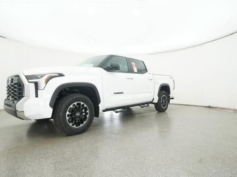 New 2026 Toyota Tundra SR5 image 17