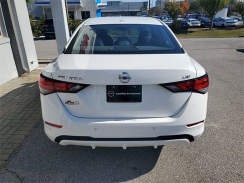 Certified 2022 Nissan Sentra SV w/ Trunk Package image 9