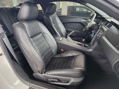 Used 2011 Ford Mustang GT Premium w/ Electronics Pkg image 13