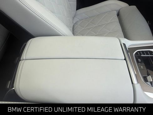 Used 2023 BMW X6 xDrive40i w/ Executive Package AWD/4WD image 19