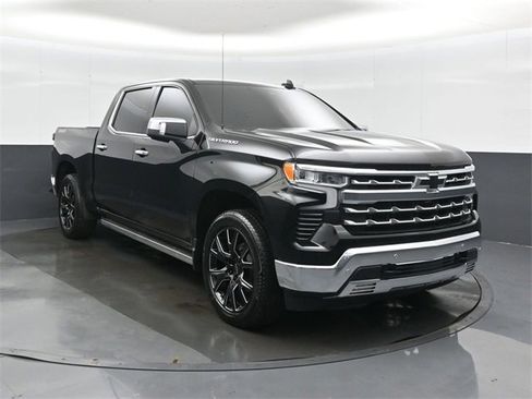 Used 2022 Chevrolet Silverado 1500 LTZ w/ Technology Package image 1