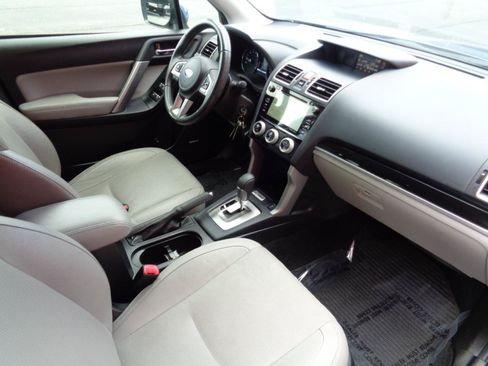 Used 2018 Subaru Forester 2.5i Limited AWD/4WD image 15