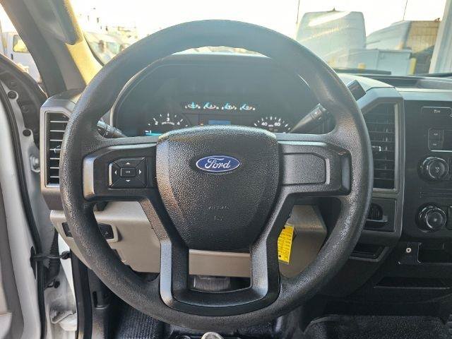 Used 2018 Ford F550 2WD Regular Cab Super Duty image 10