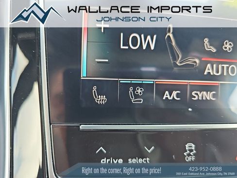 Used 2025 Audi SQ7 Premium Plus AWD/4WD image 35