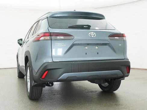 New 2026 Toyota Corolla Cross LE FWD image 22
