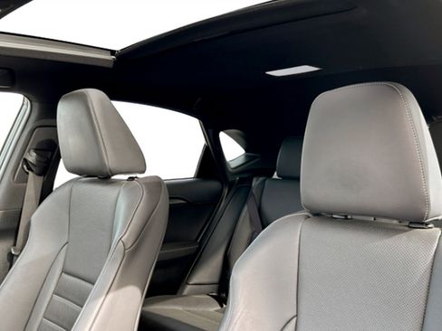 Used 2017 Lexus NX 200t F Sport image 9