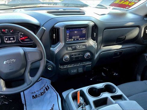 Used 2024 Chevrolet Silverado 1500 Custom Trail Boss image 6