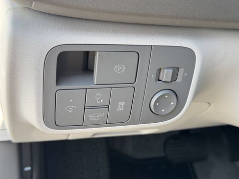 Used 2023 Hyundai Ioniq 6 SEL RWD image 32