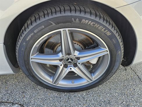 Used 2019 Mercedes-Benz E 450 4MATIC Cabriolet image 44