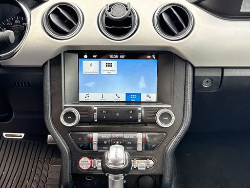 Used 2017 Ford Mustang Premium image 24