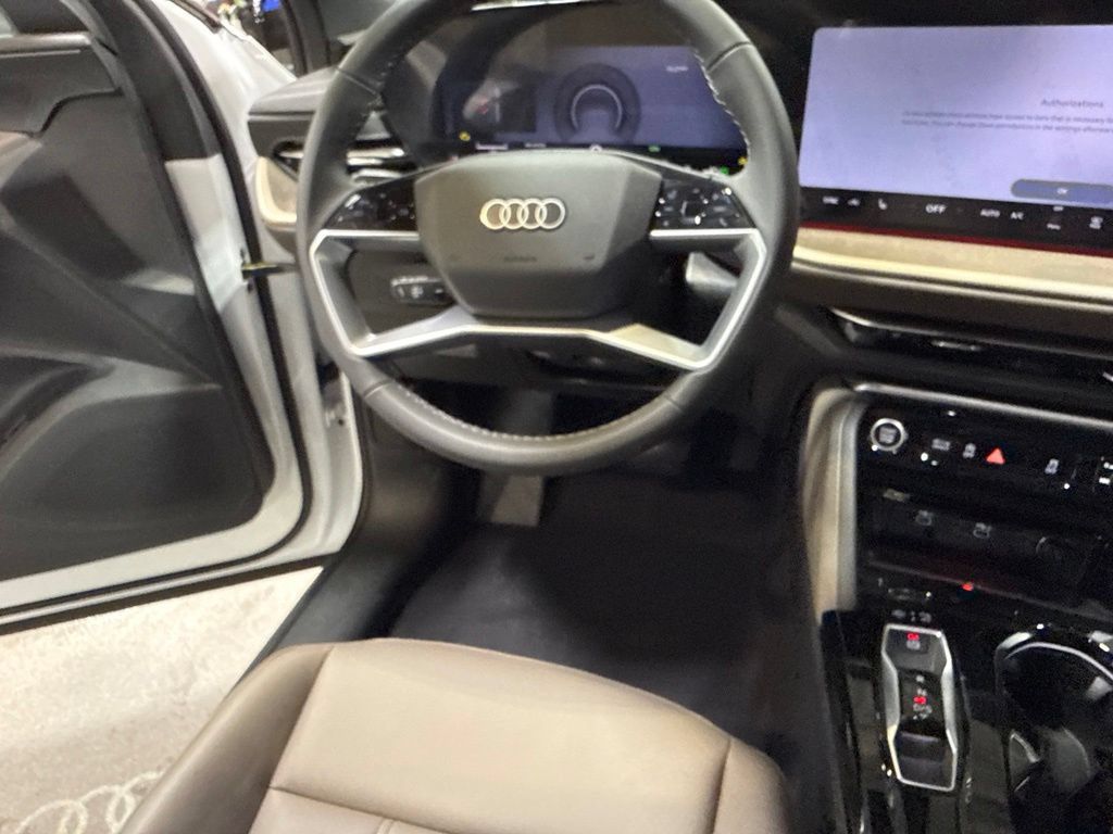 New 2026 Audi Q5 Premium AWD/4WD image 25