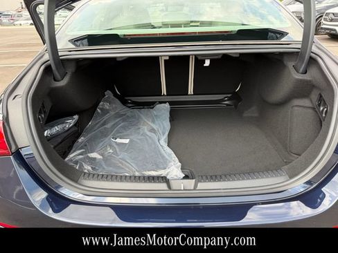 Used 2026 Mercedes-Benz E 450 4MATIC Sedan image 26