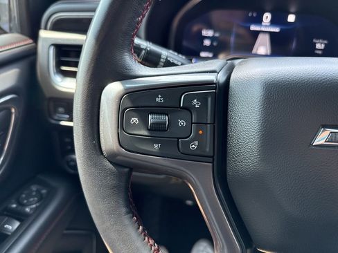 Used 2022 Chevrolet Suburban RST w/ Luxury Package image 22