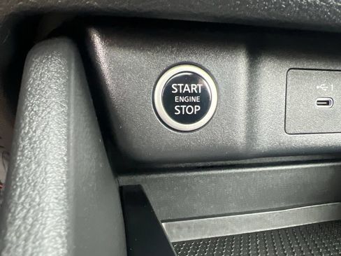 Certified 2023 Nissan Rogue SV w/ SV Premium B Package AWD/4WD image 53