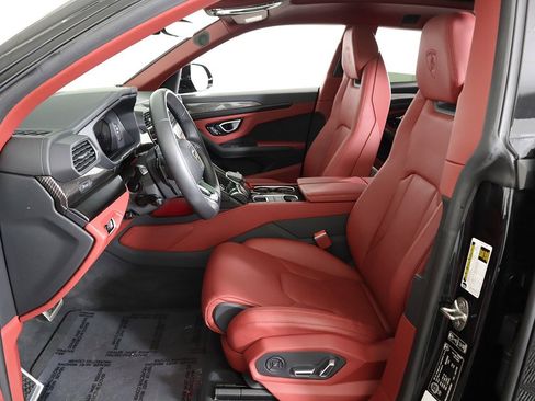 Used 2022 Lamborghini Urus image 33