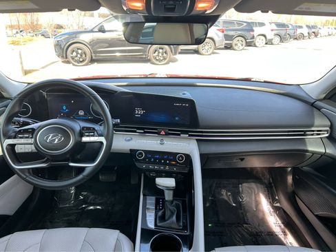 Certified 2023 Hyundai Elantra Limited w/ Cargo Package image 25