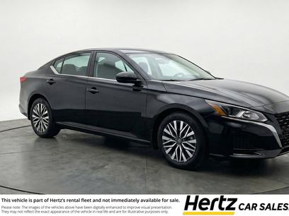 Used 2025 Nissan Altima 2.5 SV