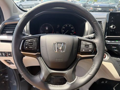 Used 2025 Honda Odyssey EX-L image 15