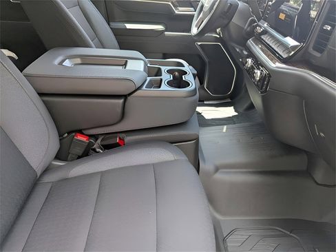 New 2026 GMC Sierra 1500 Elevation image 38