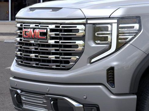 New 2026 GMC Sierra 1500 Denali w/ Denali Reserve Package AWD/4WD image 13