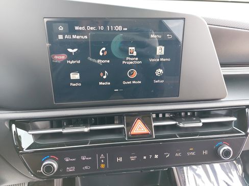 New 2026 Kia Niro LX image 19