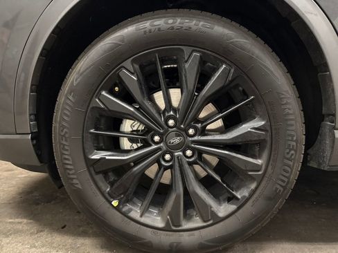 Used 2025 Ford Escape ST-Line Elite w/ Premium Technology Package image 9