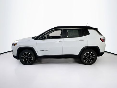 Used 2022 Jeep Compass Limited w/ Sun and Sound Group AWD/4WD image 8