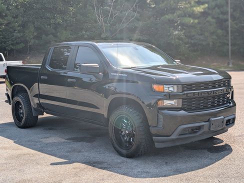 Used 2020 Chevrolet Silverado 1500 Custom RWD image 11