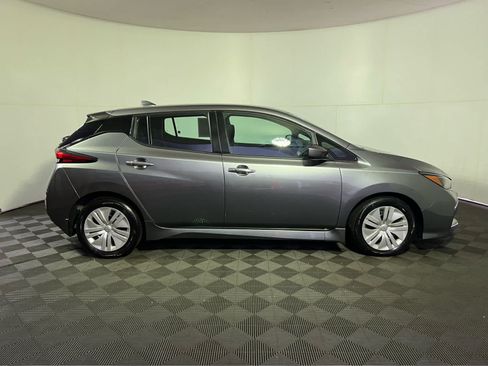 Certified 2023 Nissan Leaf S FWD image 8