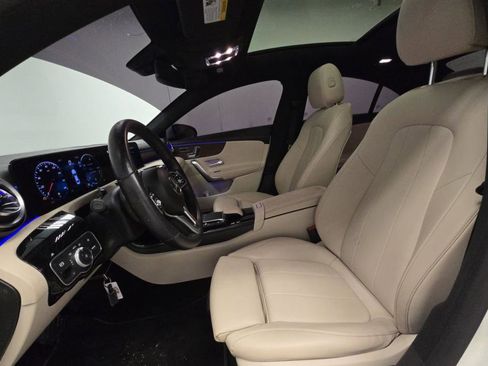 Used 2023 Mercedes-Benz CLA 250 4MATIC w/ Premium Package image 4