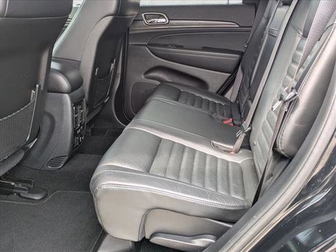 Used 2020 Jeep Grand Cherokee Limited X RWD image 17