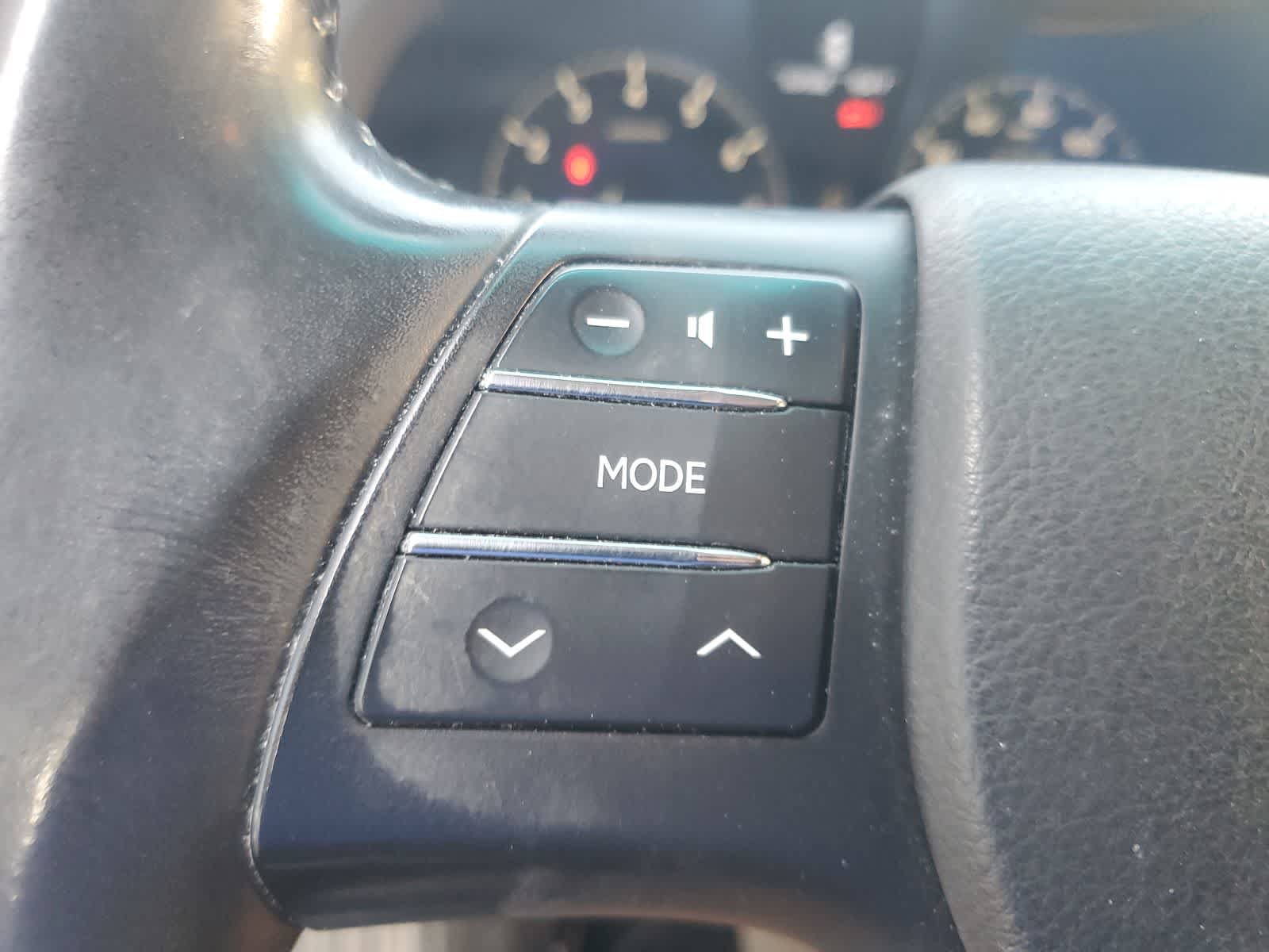 Used 2011 Lexus RX 350 2WD w/ Premium Pkg image 20