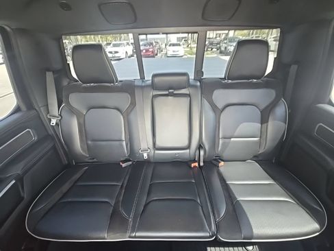 Used 2022 RAM 1500 Laramie w/ Sport Appearance Package AWD/4WD image 32
