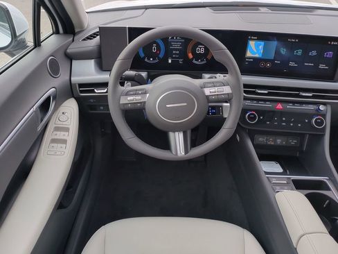 New 2026 Hyundai Sonata SEL FWD image 16