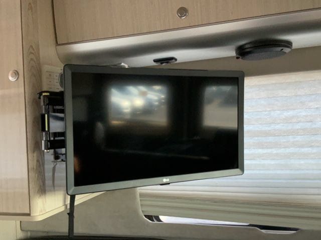 Used 2015 Mercedes-Benz Sprinter 3500 image 19