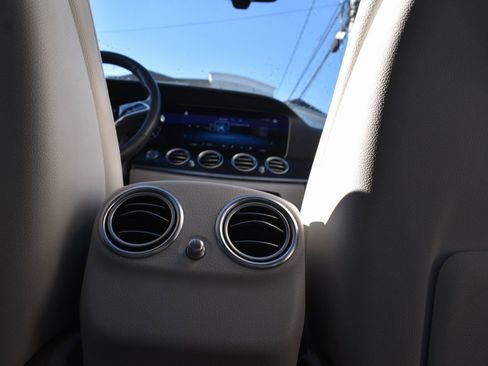 Used 2023 Mercedes-Benz E 350 4MATIC Sedan w/ Premium Package image 31