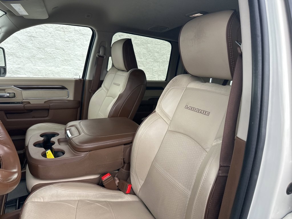 Used 2023 RAM 3500 Laramie AWD/4WD image 13
