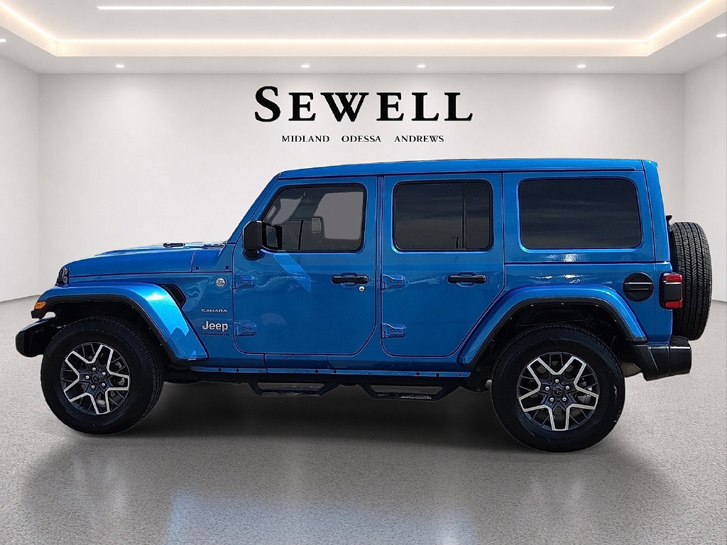 Used 2024 Jeep Wrangler Unlimited Sahara AWD/4WD image 2