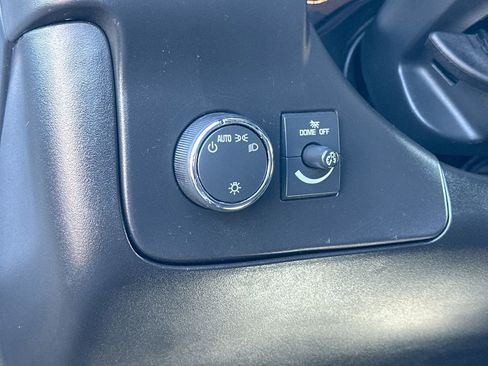 Used 2024 Chevrolet Express 2500 w/ Driver Convenience Package RWD image 10