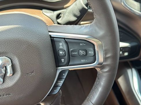 Used 2025 RAM 3500 Laramie AWD/4WD image 29