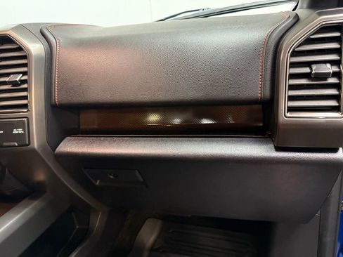 Used 2017 Ford F150 Raptor w/ Equipment Group 802A Luxury image 35