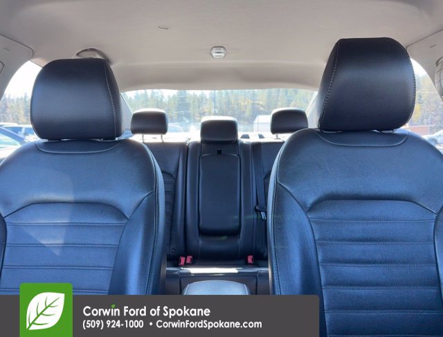 Used 2017 Ford Fusion SE AWD/4WD image 33